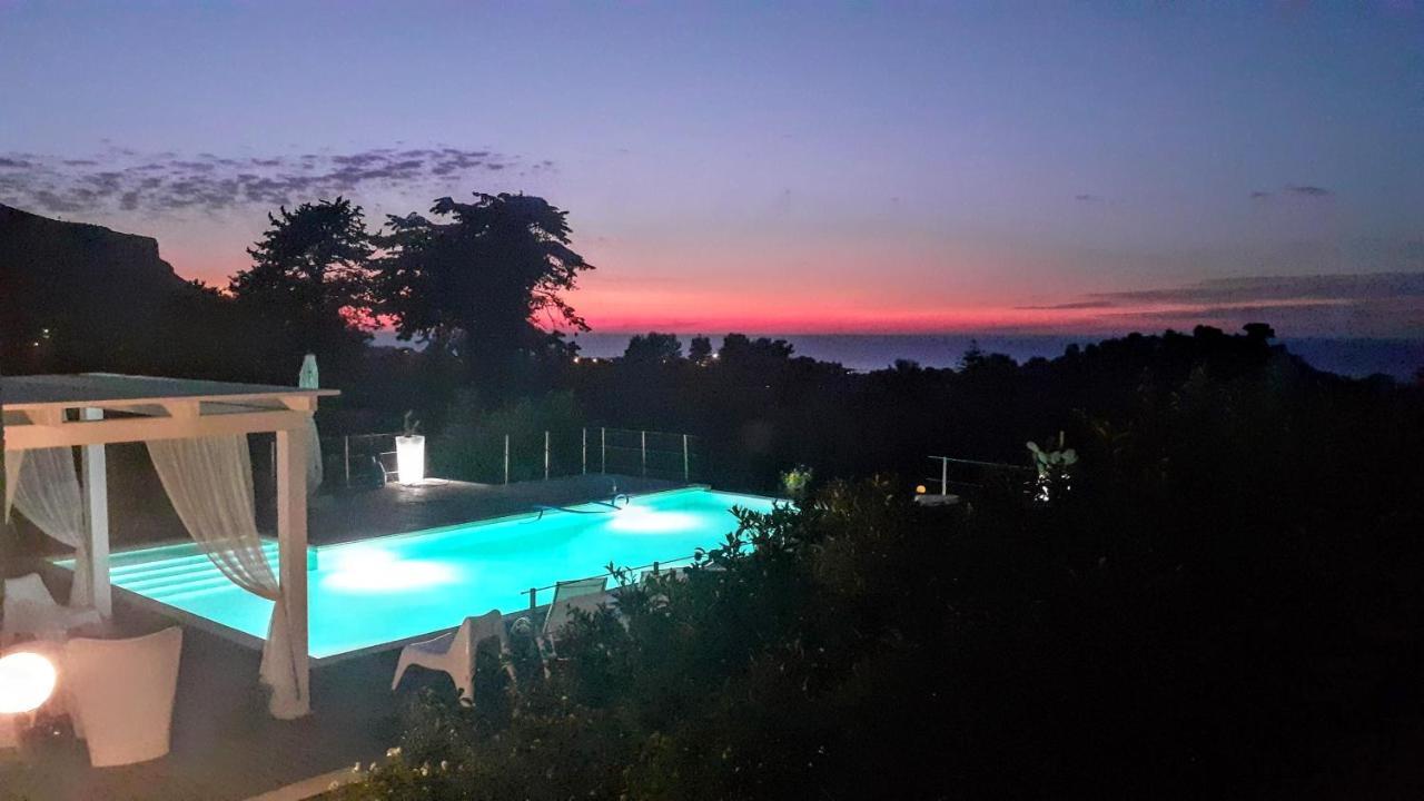 Villa Maria Una Finestra Sul Mare Valderice Extérieur photo