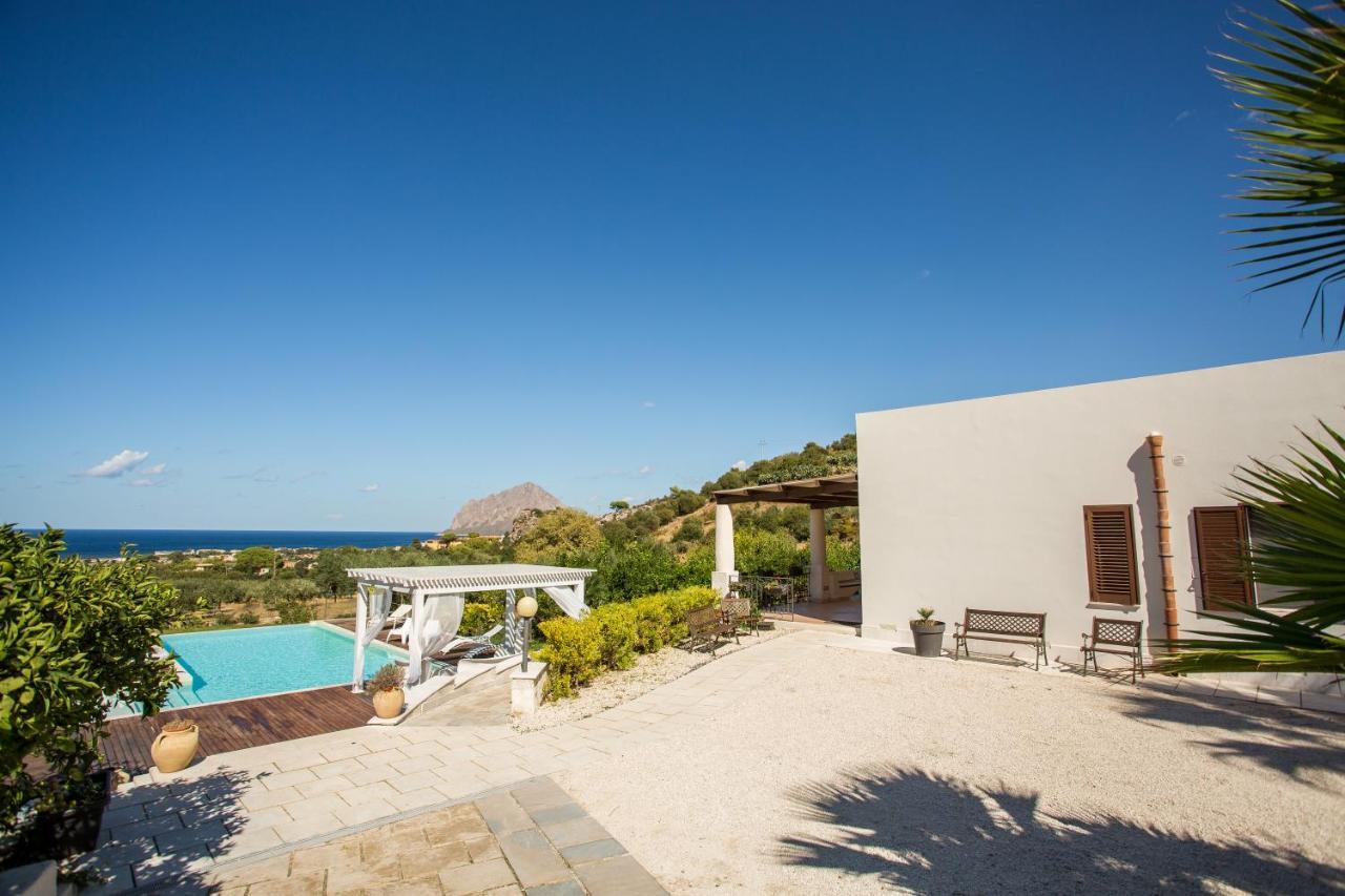 Villa Maria Una Finestra Sul Mare Valderice Extérieur photo