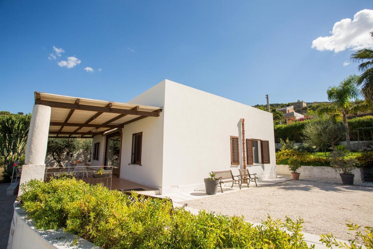 Villa Maria Una Finestra Sul Mare Valderice Extérieur photo